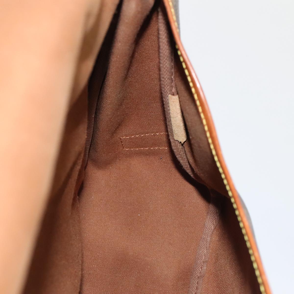 Louis Vuitton Saumur 35 Brown Canvas Shoulder Bag