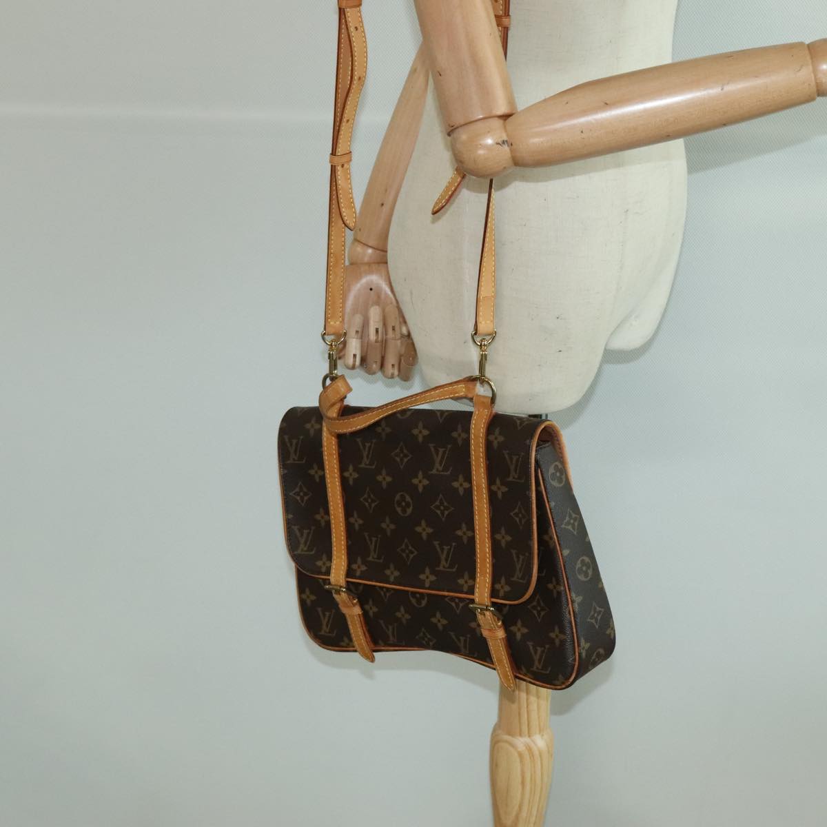 Louis Vuitton Marelle Brown Canvas Hand Bag