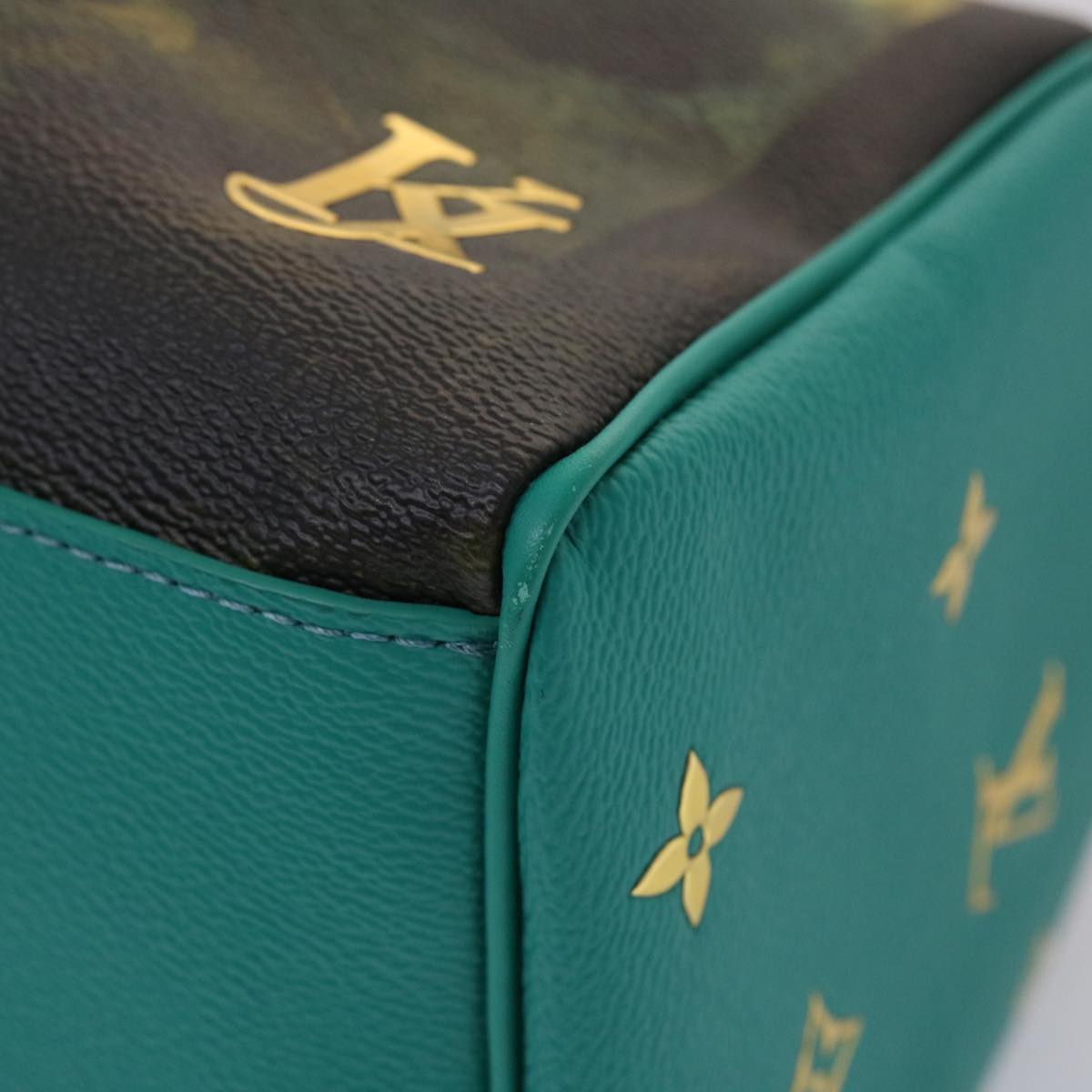 Louis Vuitton Speedy 30 Green Leather Hand Bag