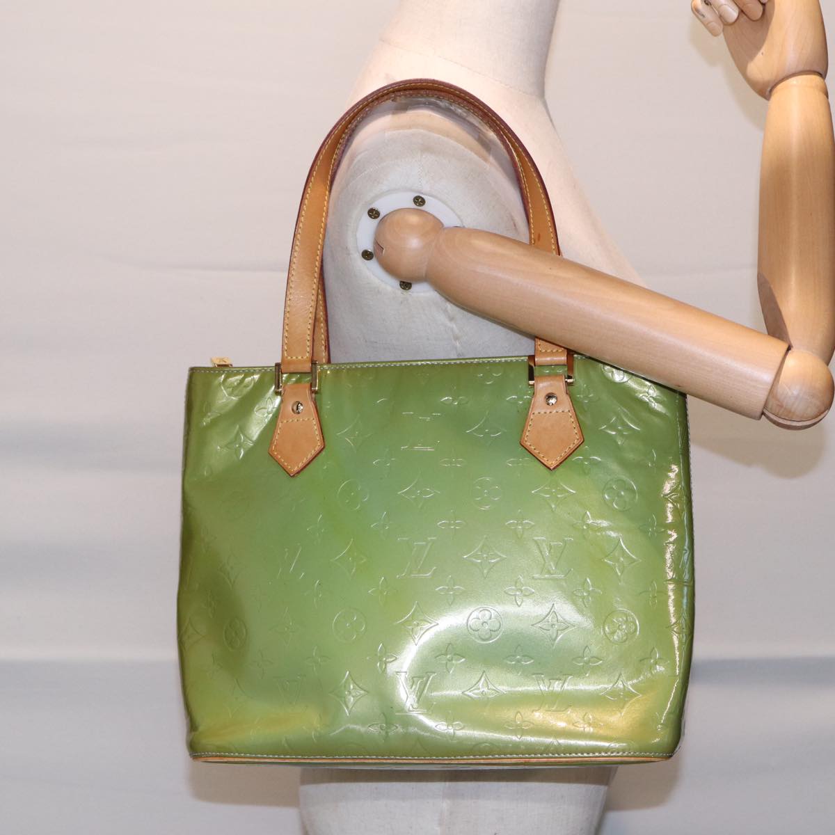 Louis Vuitton Houston Green Patent Leather Shoulder Bag