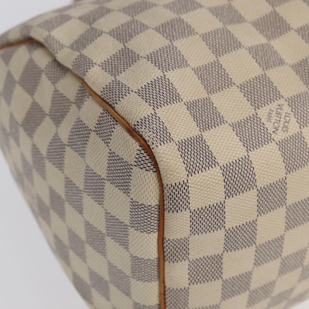 Louis Vuitton Speedy 30 White Canvas Hand Bag