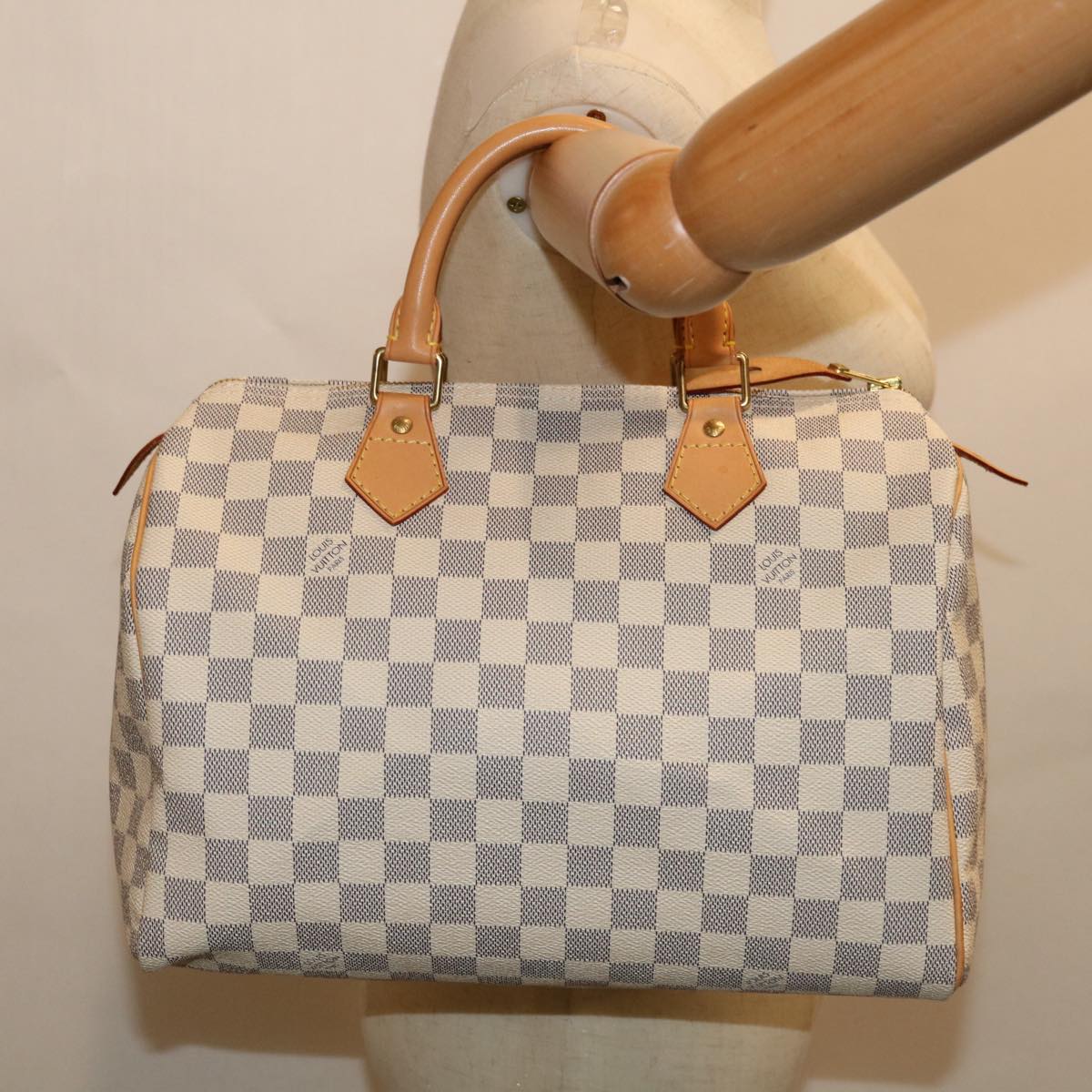 Louis Vuitton Speedy 30 White Canvas Hand Bag