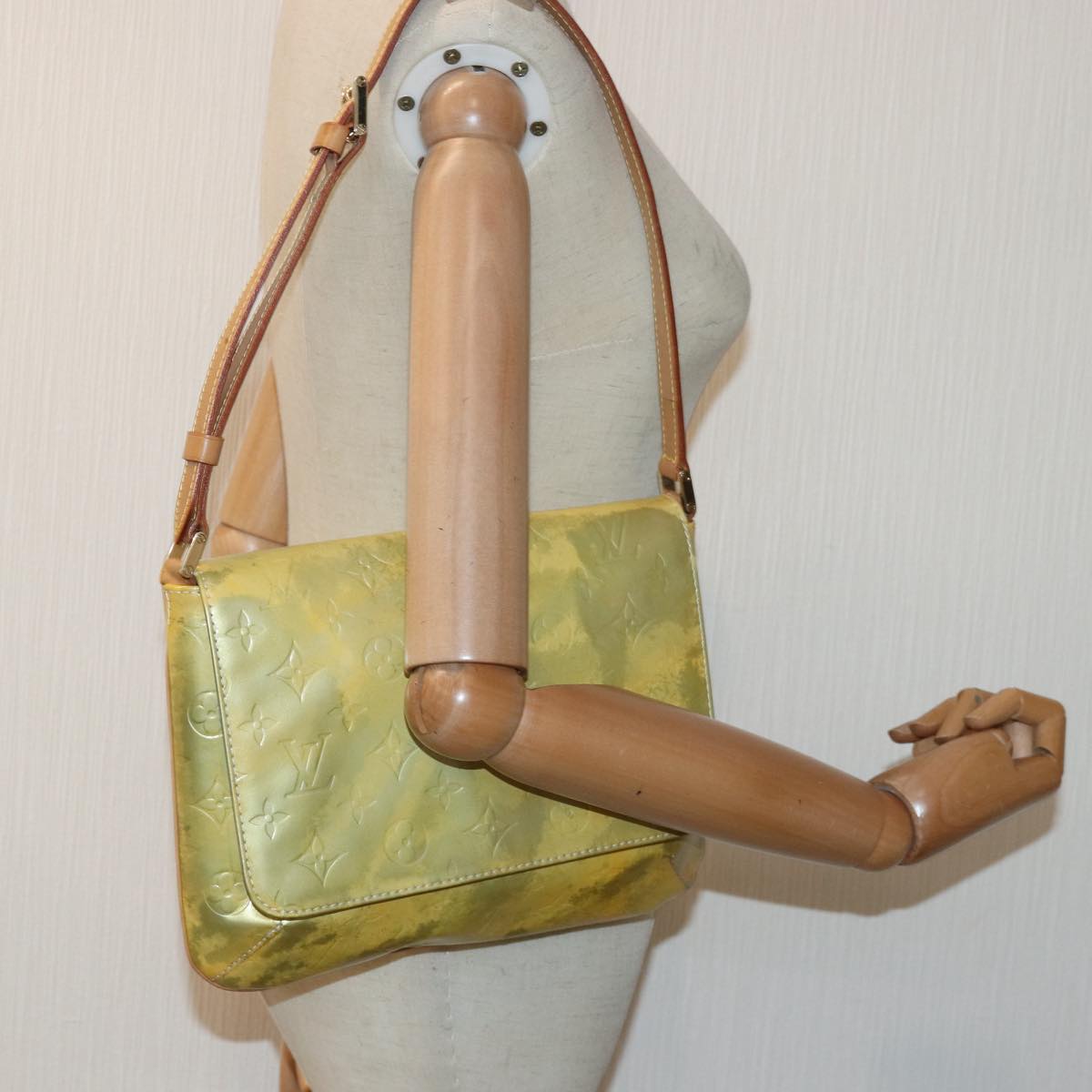 Louis Vuitton Thompson Street Yellow Patent Leather Shoulder Bag