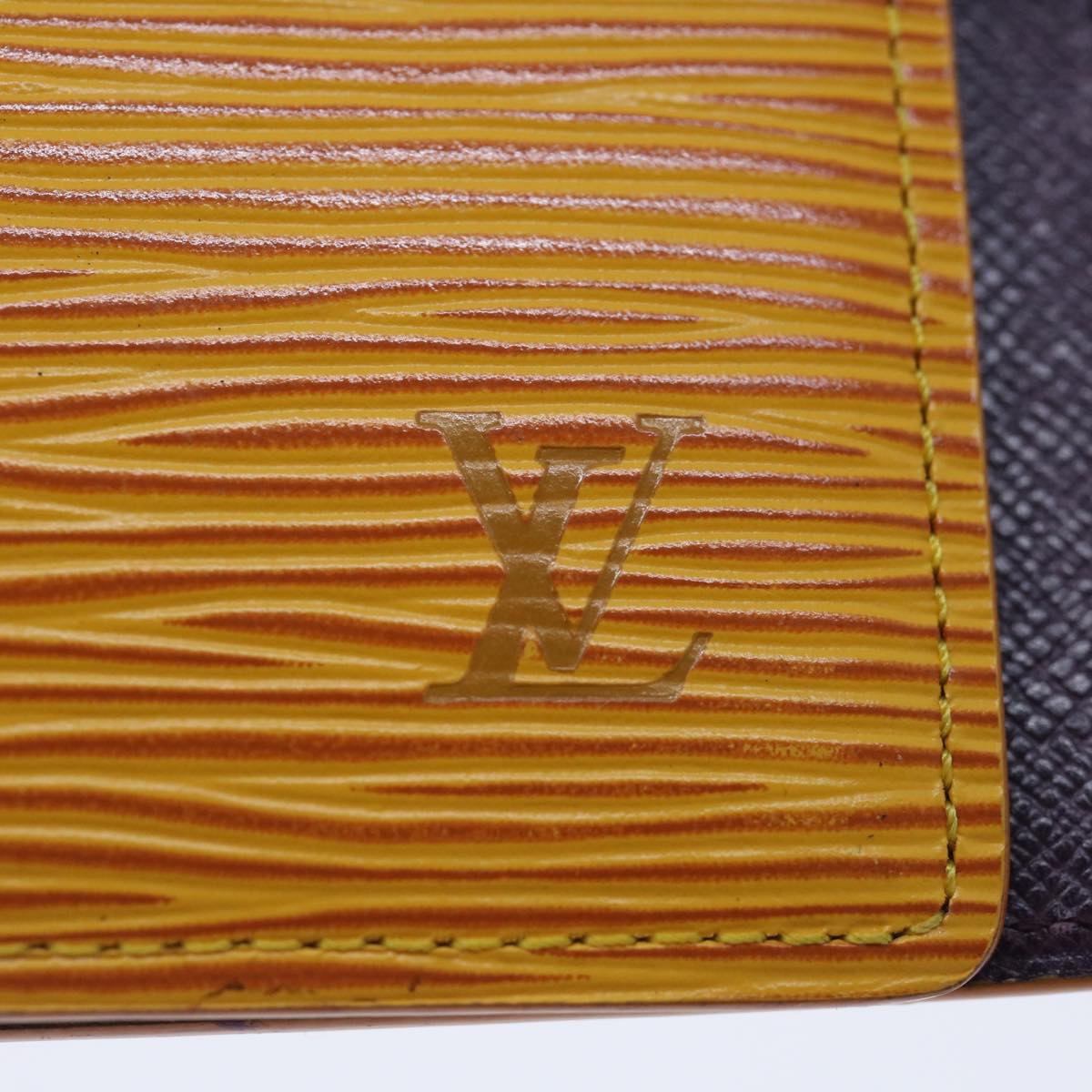 Louis Vuitton Agenda cover Yellow Leather Wallet Accessories