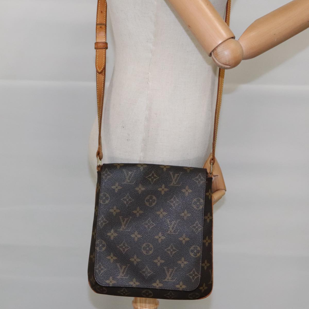 Louis Vuitton Musette Salsa Brown Canvas Shoulder Bag