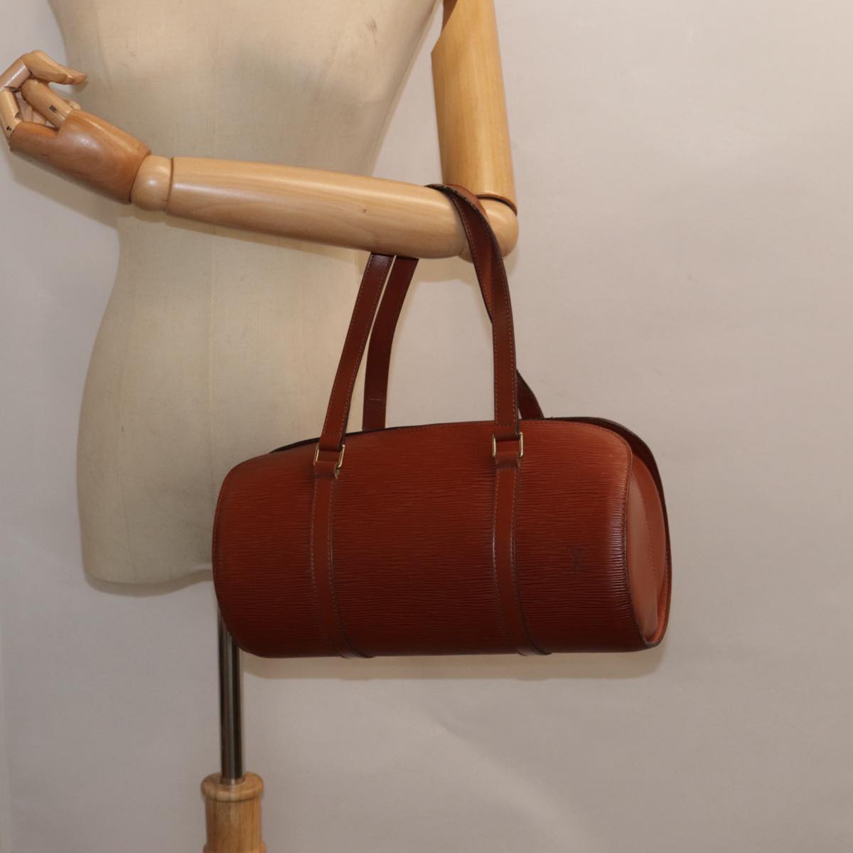 Louis Vuitton Soufflot Brown Leather Hand Bag