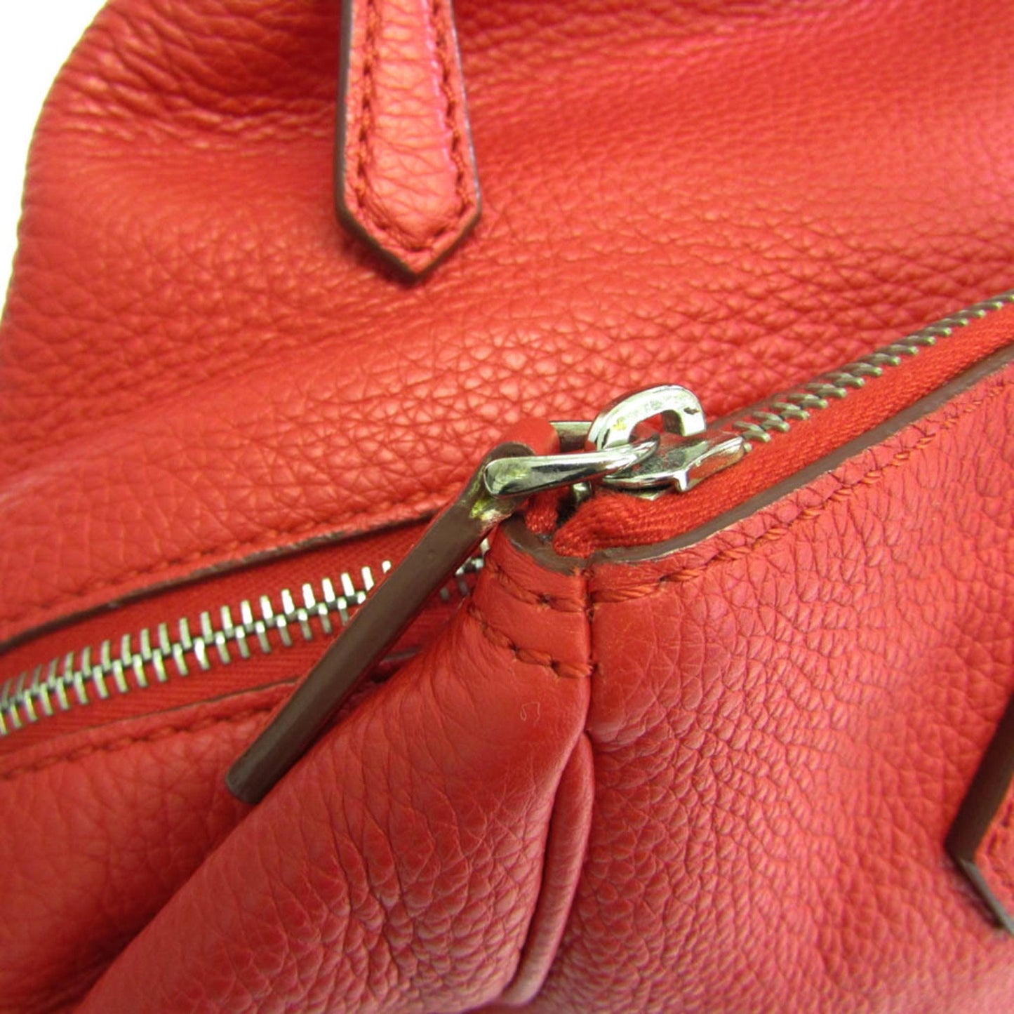 Fendi -- Red Leather Hand Bag