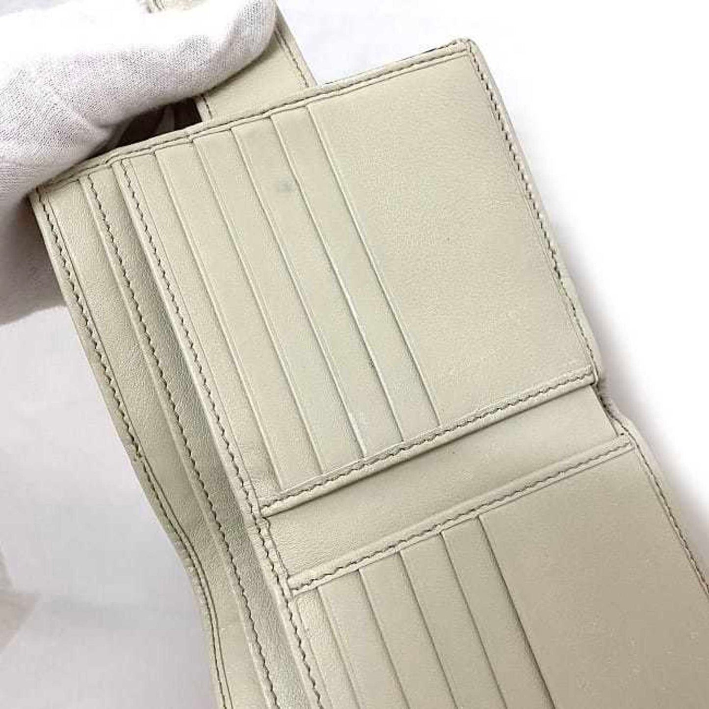 Gucci Sherry Beige Canvas Wallet Accessories