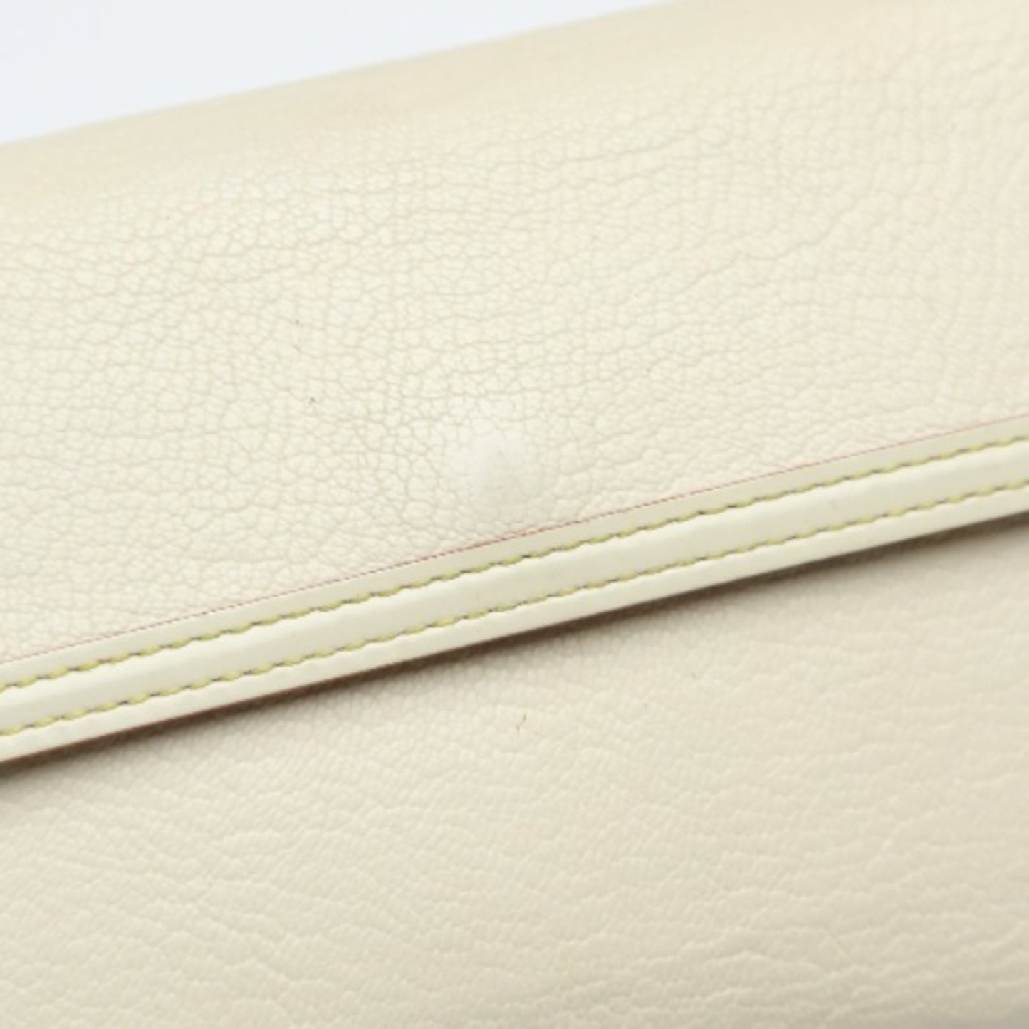 Louis Vuitton Suhari White Leather Wallet Accessories