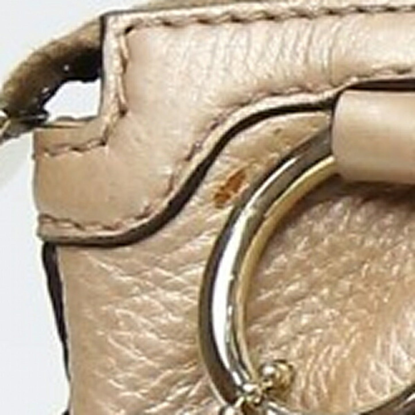 Gucci Sukey Gold Leather Hand Bag