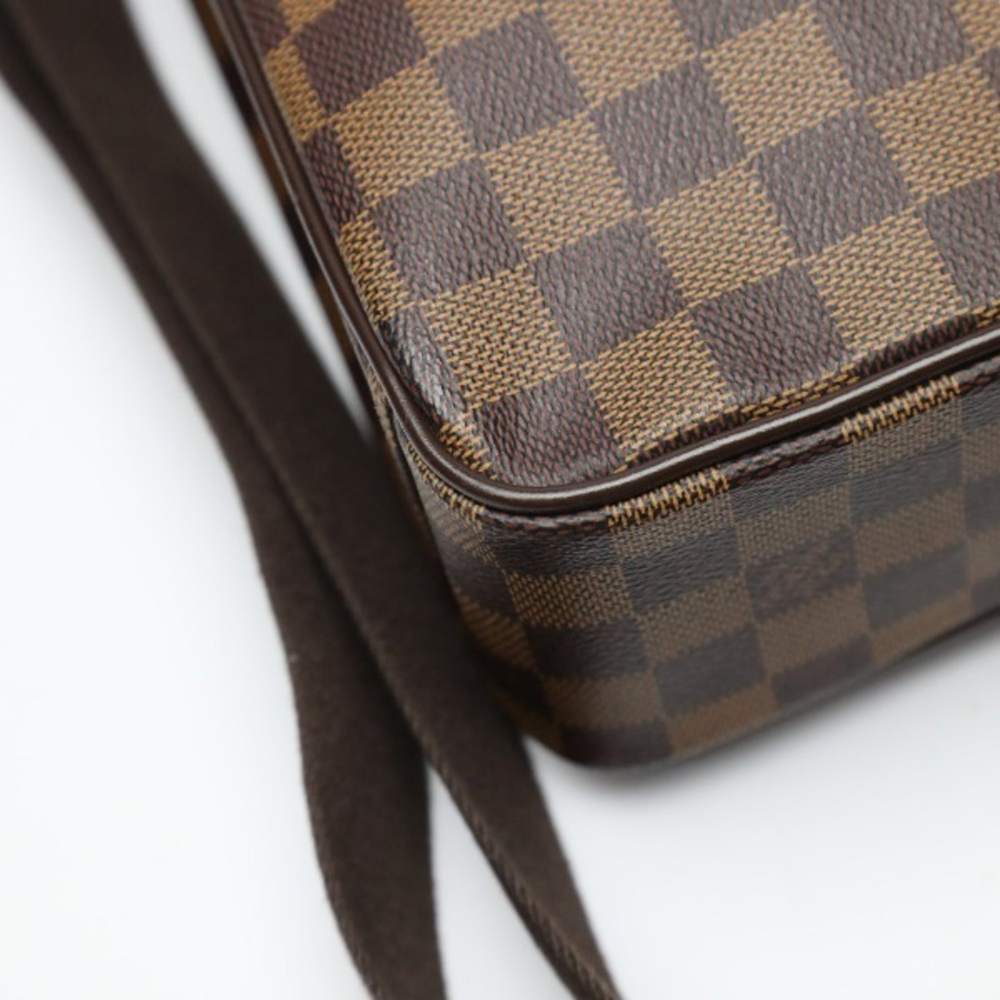 Louis Vuitton Shelton Brown Canvas Shoulder Bag