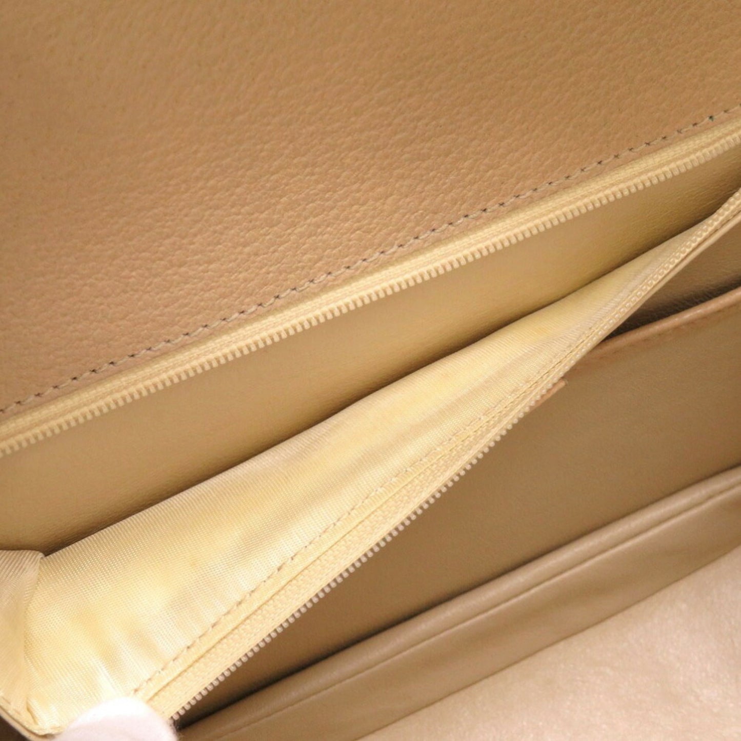 Gucci Bamboo Beige Leather Hand Bag