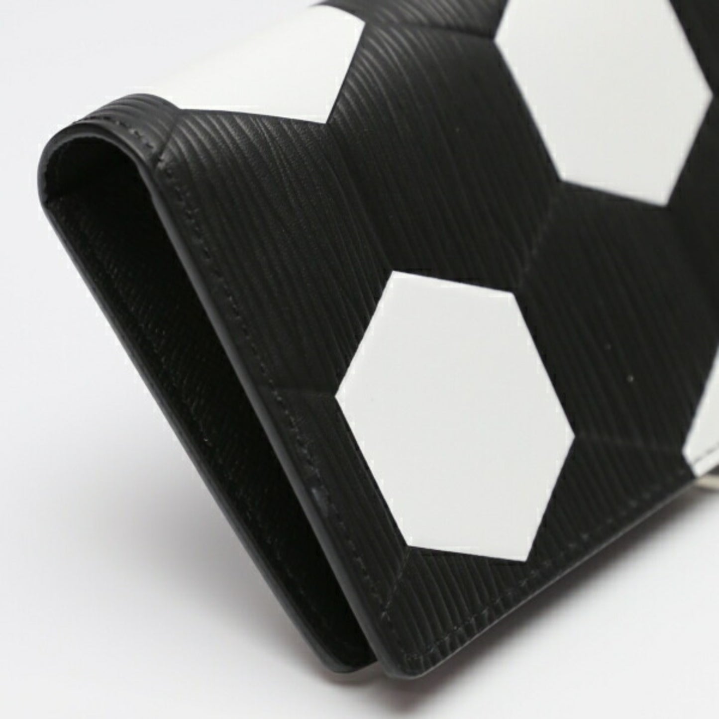 Louis Vuitton Black Leather Wallet Accessories