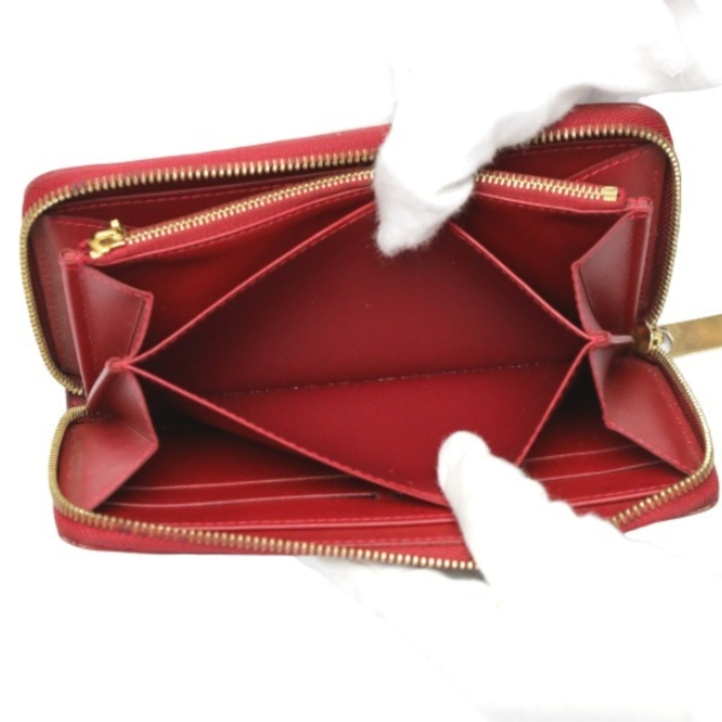 Louis Vuitton Zippy Red Patent Leather Wallet Accessories