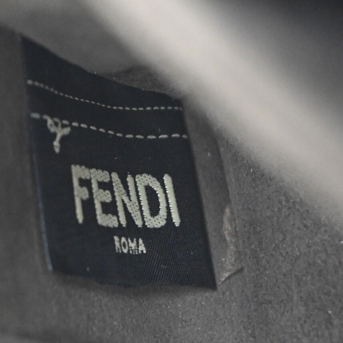 Fendi Kan I Pink Leather Shoulder Bag